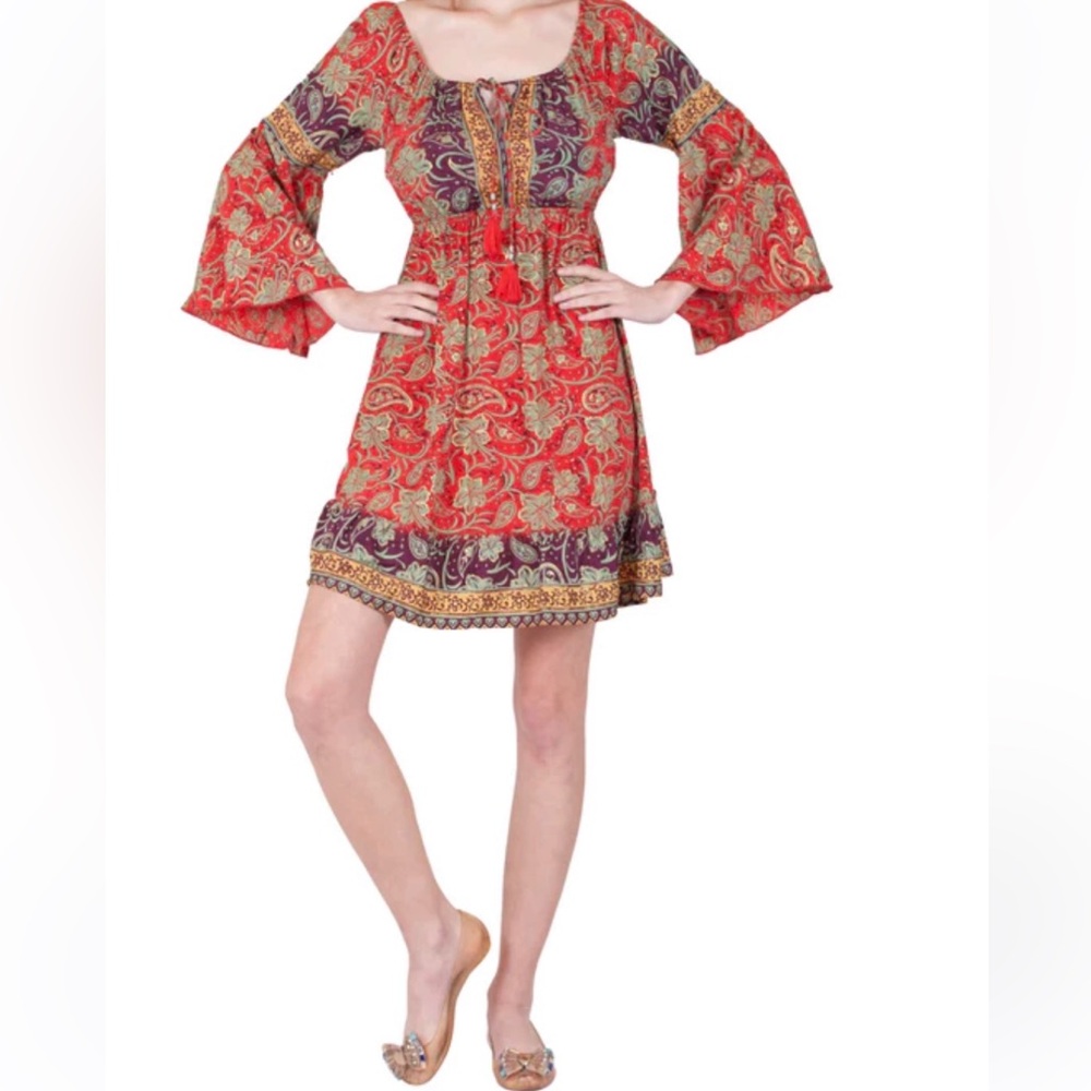 S/M.   NWT.  Elegant Gold Patterned Dress.  12921A. BL/RD12 - Picture 3 of 3
